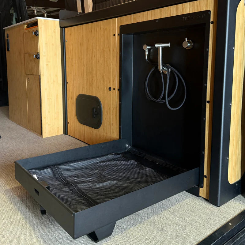 Folding Shower with Magnetic Curtain