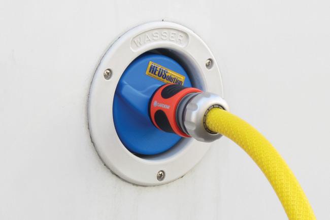 HEOS Universal Water Connector