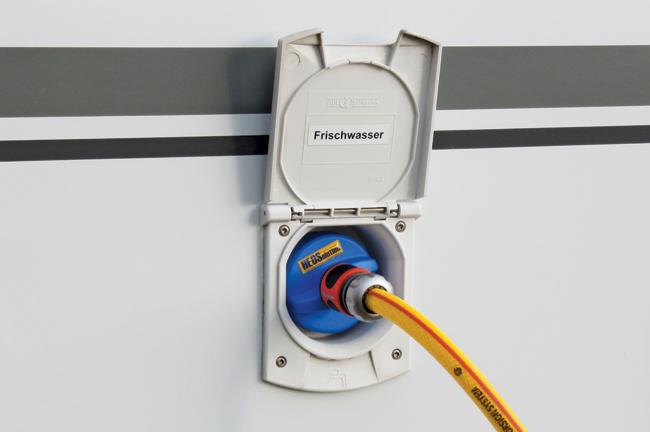 HEOS Universal Water Connector