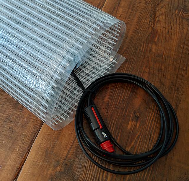 Underfloor Heating Fabric 12V (With plug)